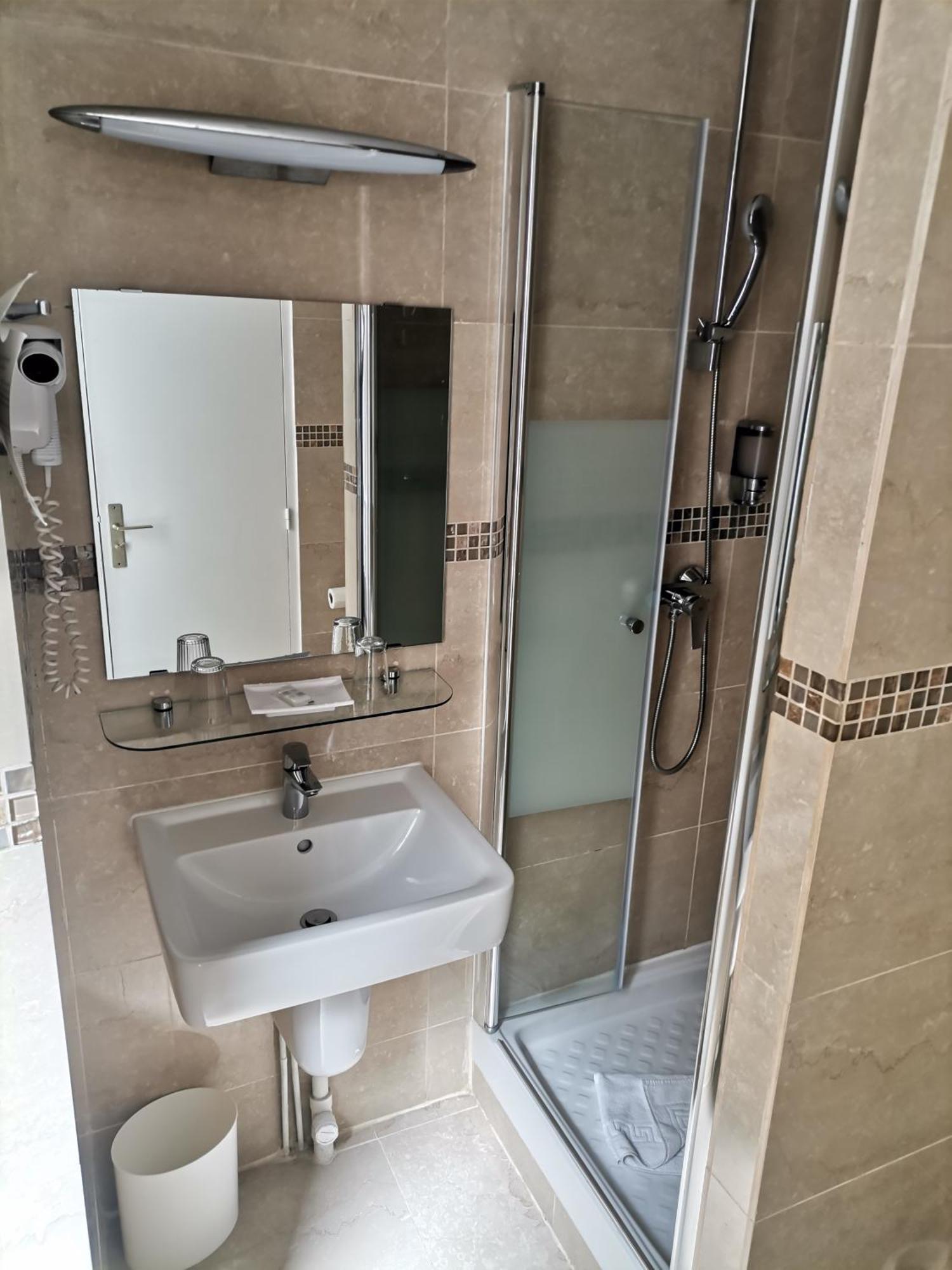Hotel Agenor Paris Bagian luar foto