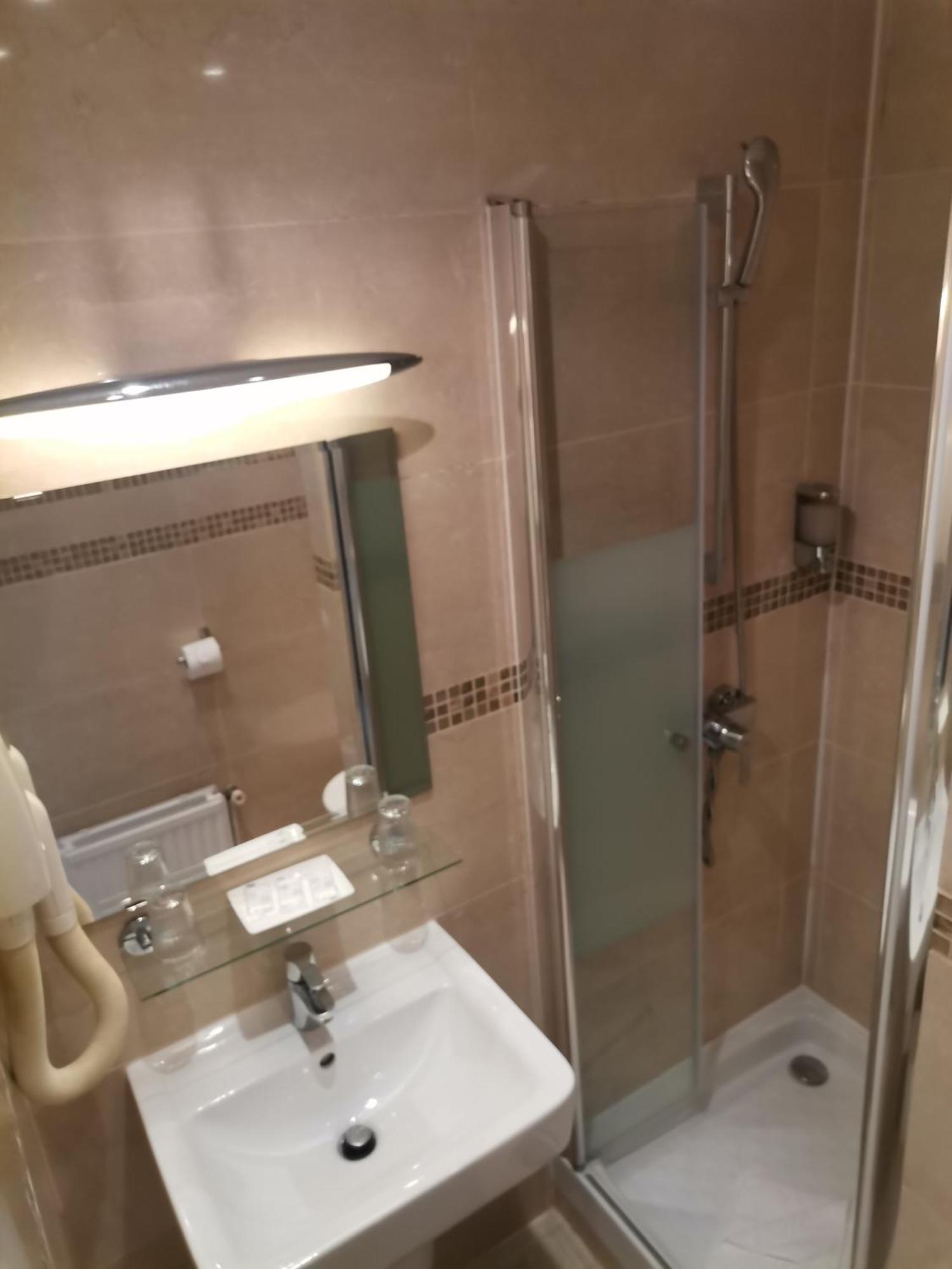 Hotel Agenor Paris Bagian luar foto